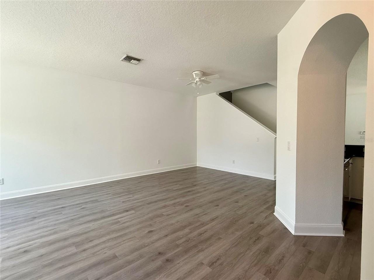 14488 Whittridge Dr - Photo 6 of 38