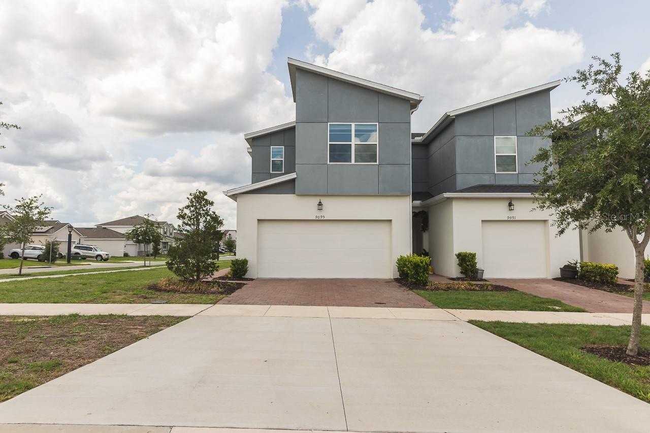 9095 Beach Tea Way - Photo 2 of 33