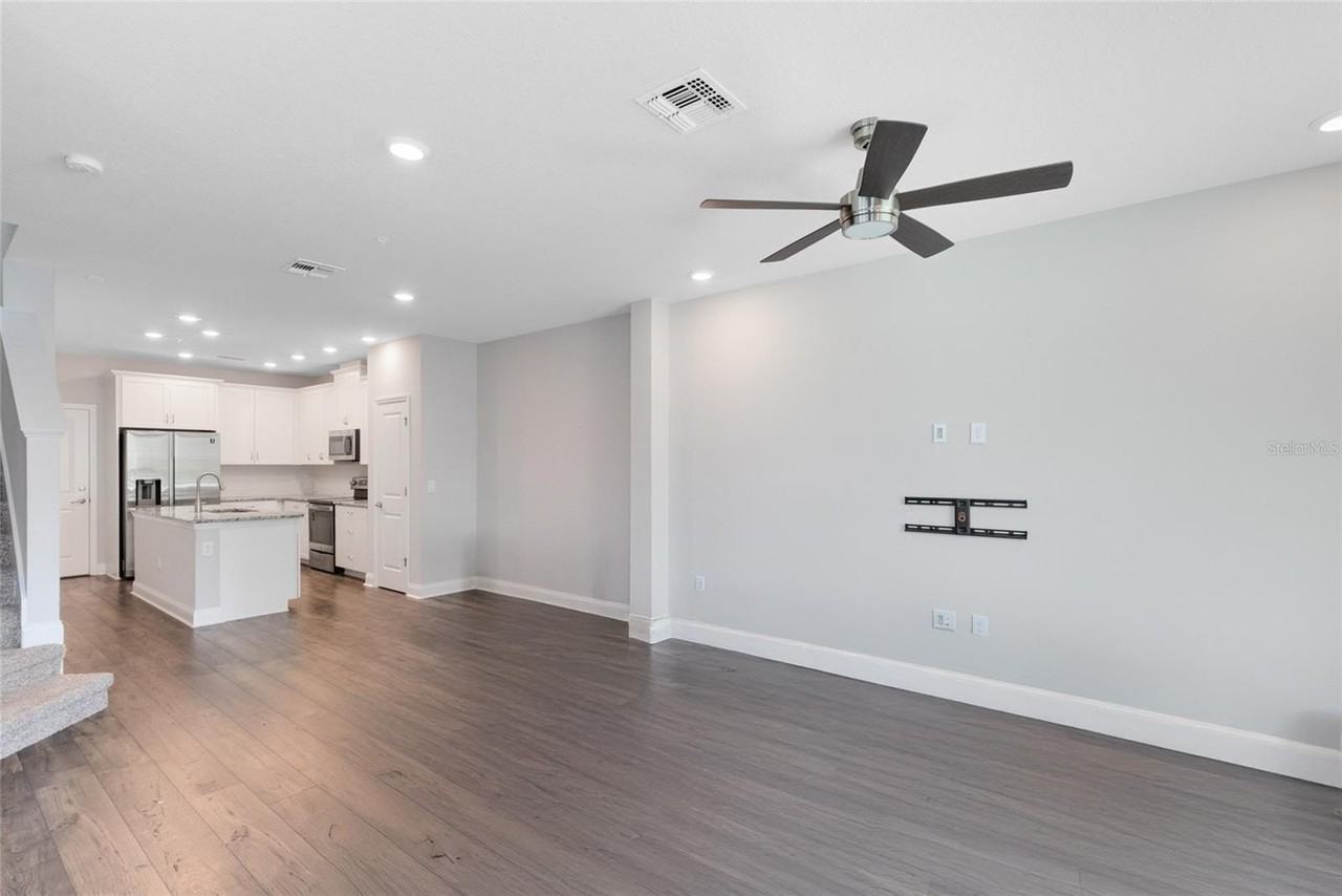 8673 Tavistock Lakes Blvd - Photo 7 of 36