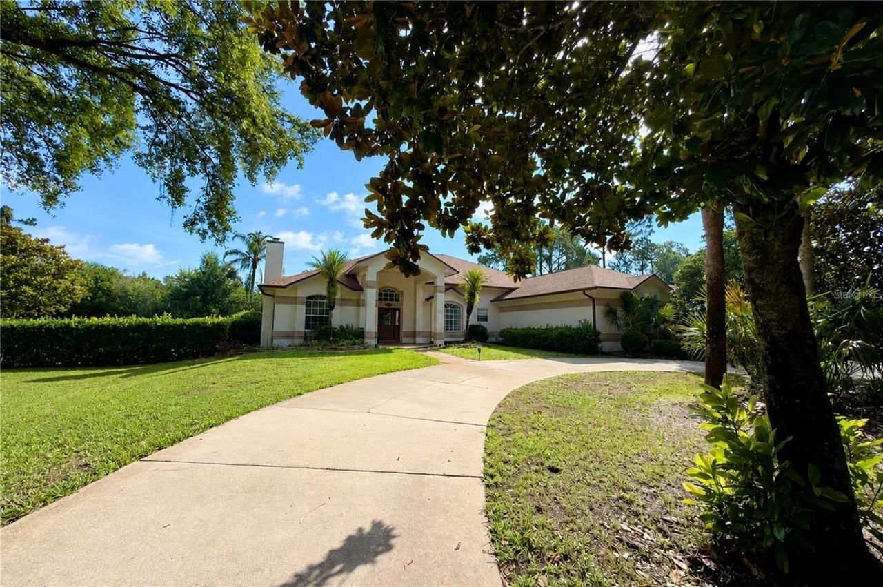 10341 Cypress Isle Ct - Photo 2 of 35