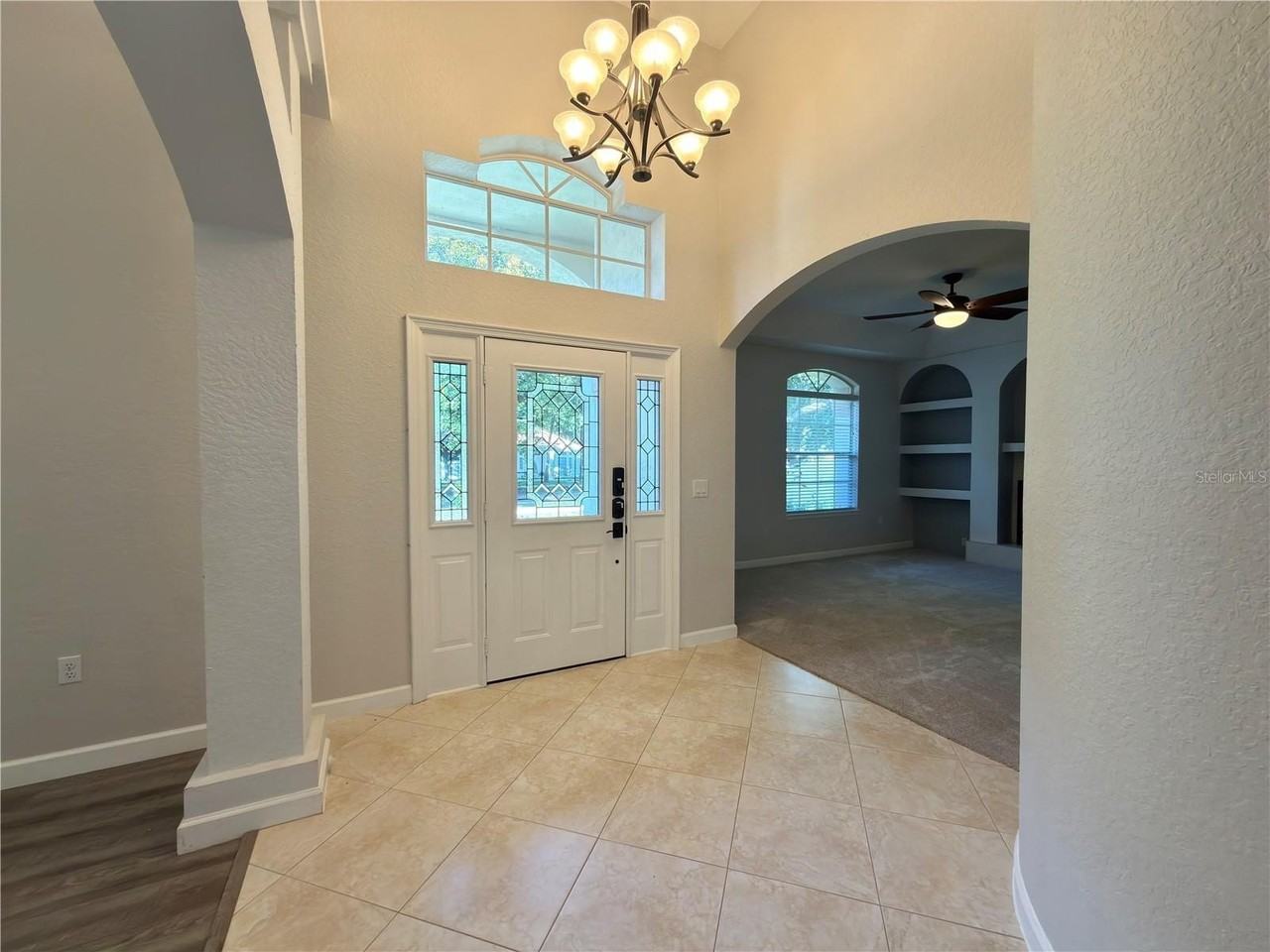 10341 Cypress Isle Ct - Photo 7 of 35