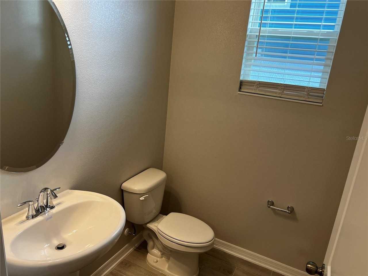 15769 Tollington Aly - Photo 6 of 24