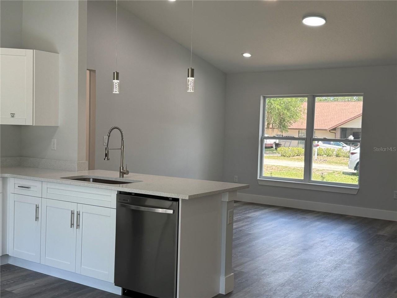 13310 Sw 104th Ln - Photo 4 of 18