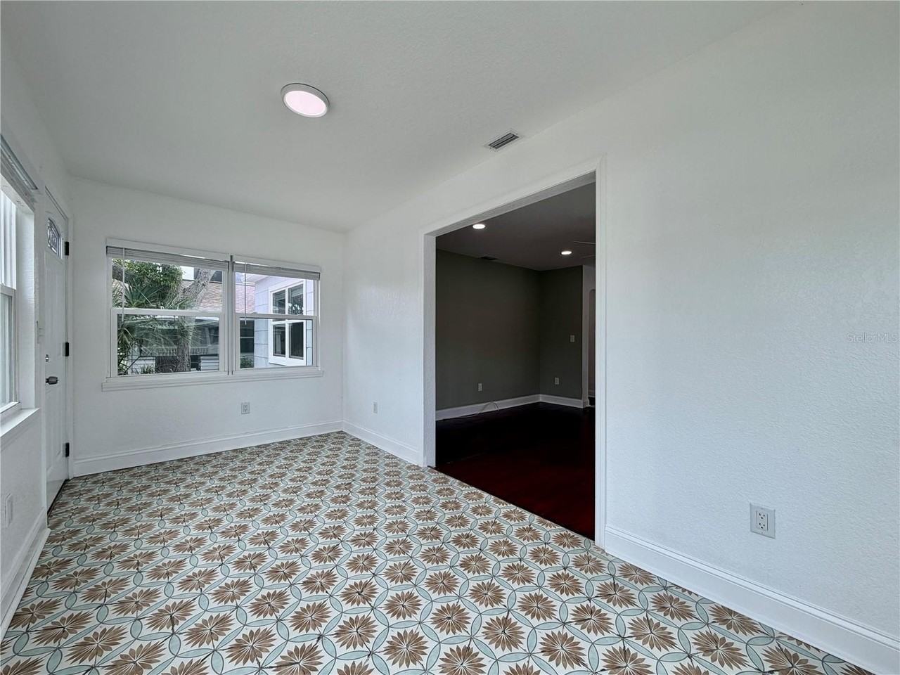 3823 2nd Ave N - Photo 5 of 26