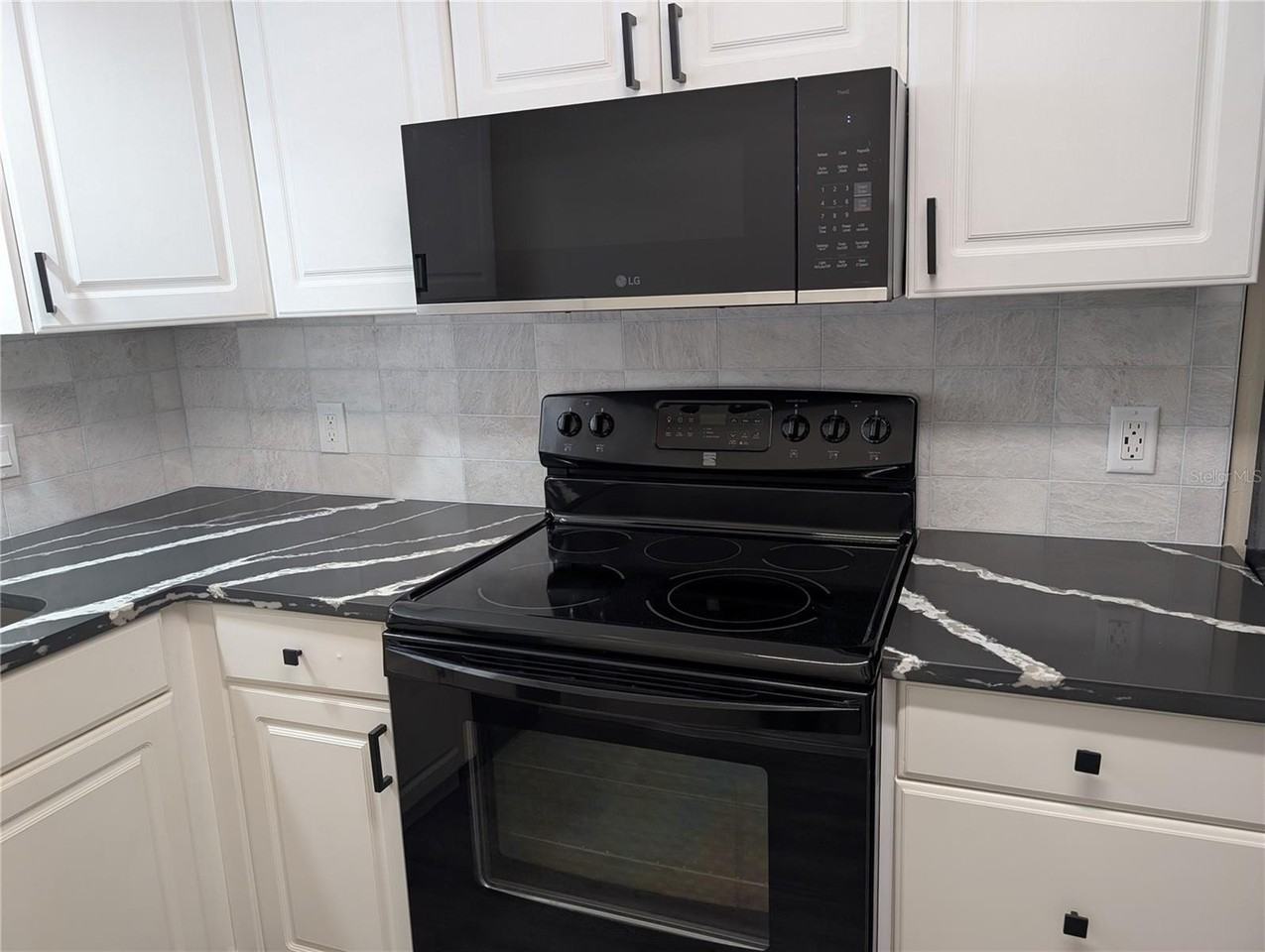 5870 38th Ave N #40 - Photo 5 of 16