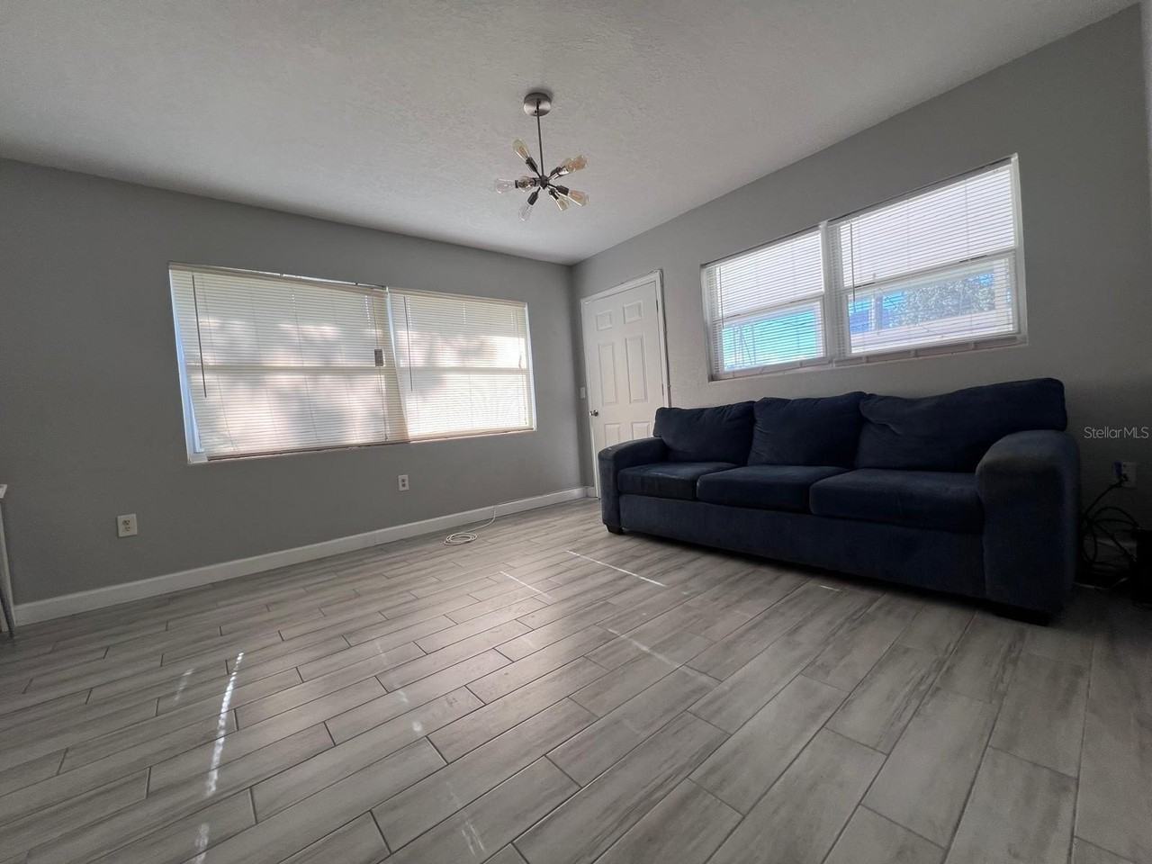 1268 Pinehurst Rd - Photo 3 of 10