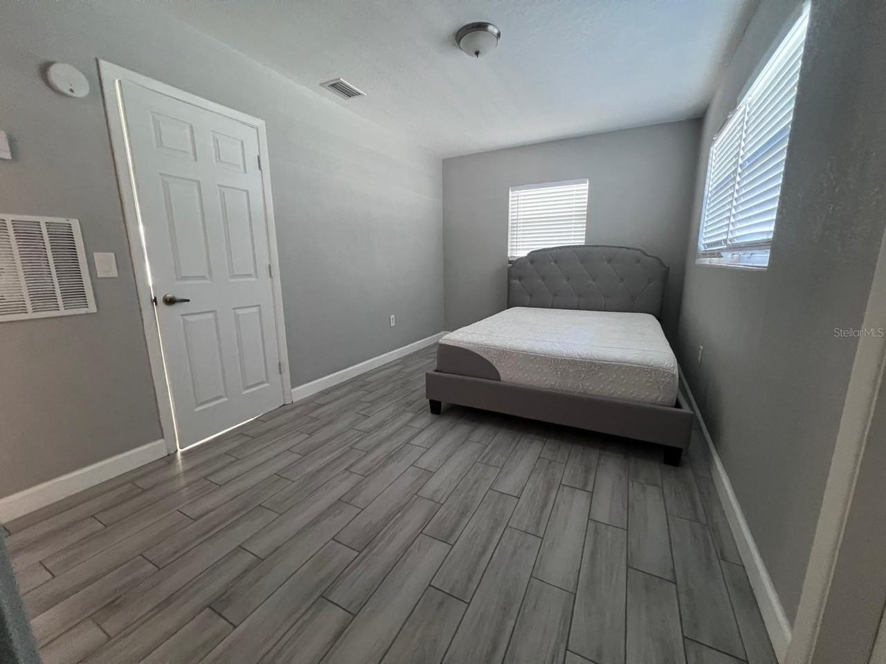 1268 Pinehurst Rd - Photo 4 of 10