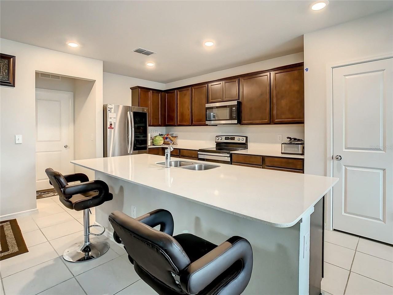 30344 Marquette Ave - Photo 7 of 50