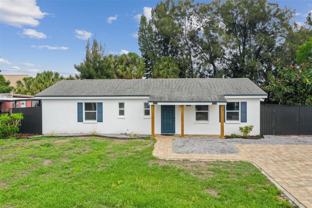 3905 W Paxton Ave - Photo 1 of 1