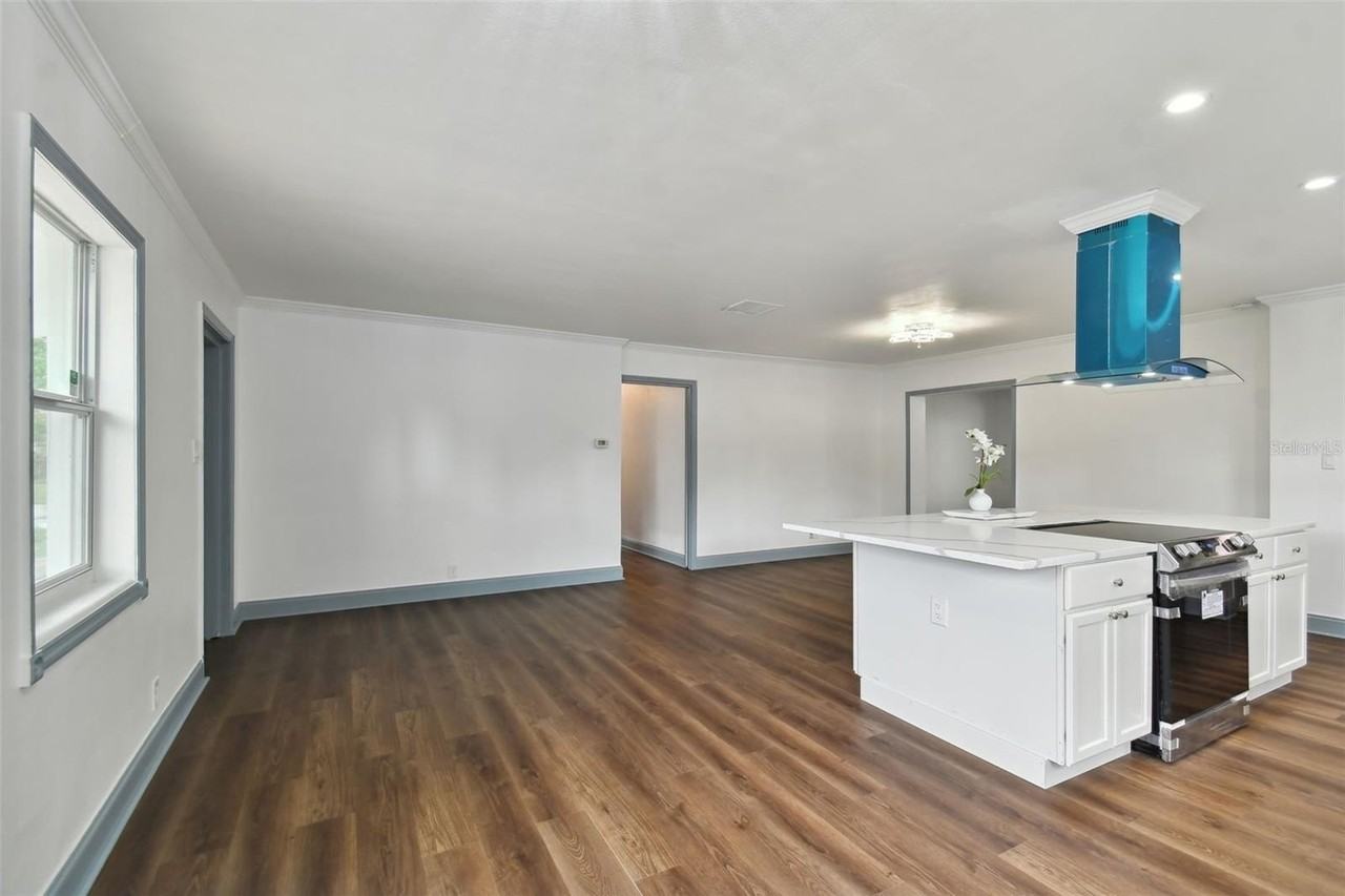 3905 W Paxton Ave - Photo 7 of 12