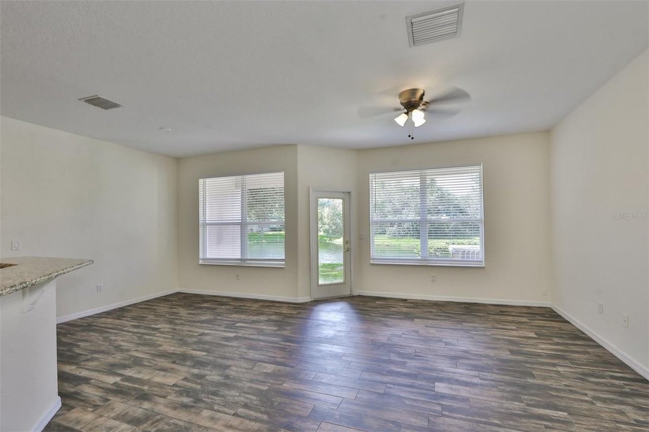 26948 Juniper Bay Dr - Photo 5 of 30