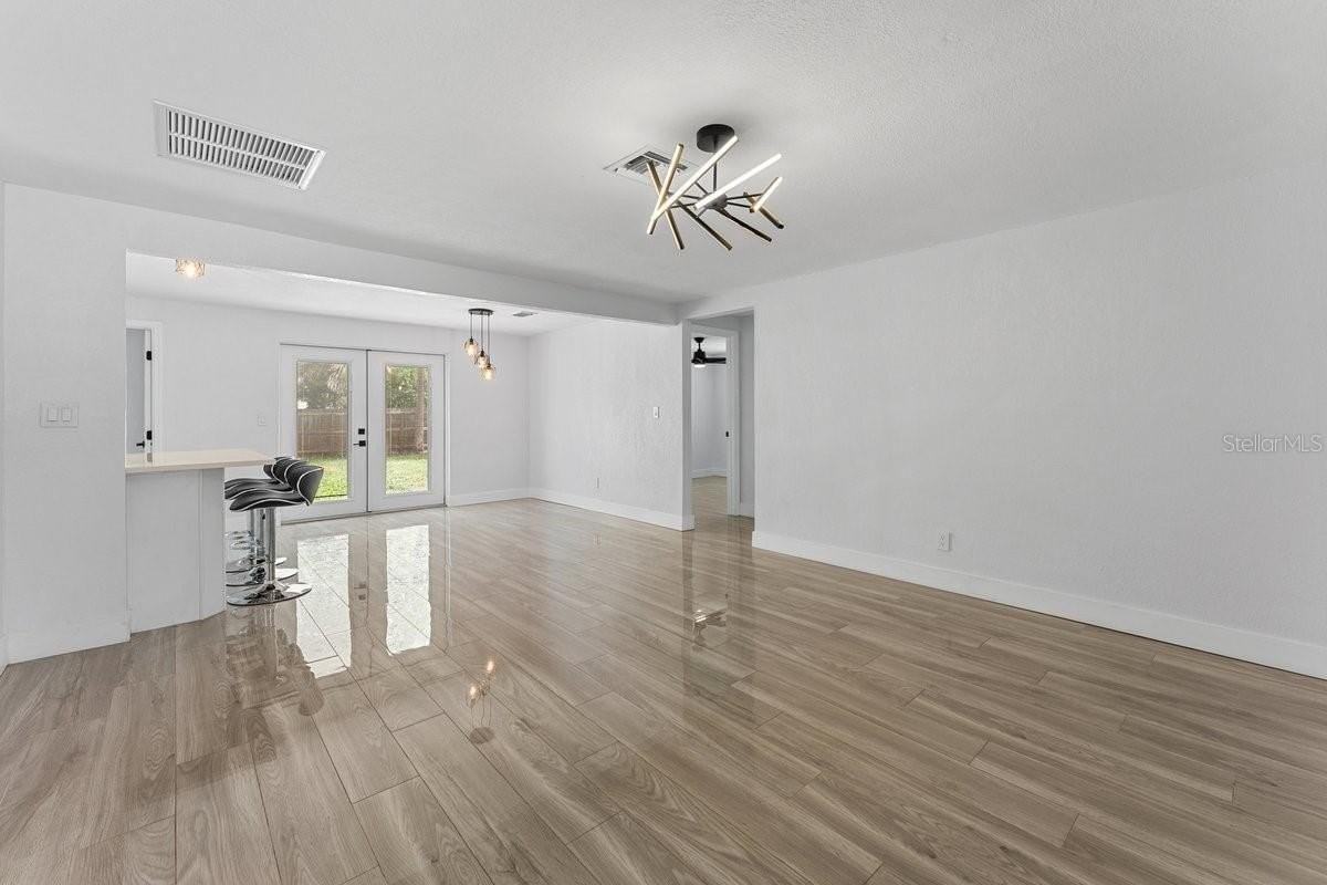 5510 Bayou Grande Blvd Ne - Photo 7 of 31