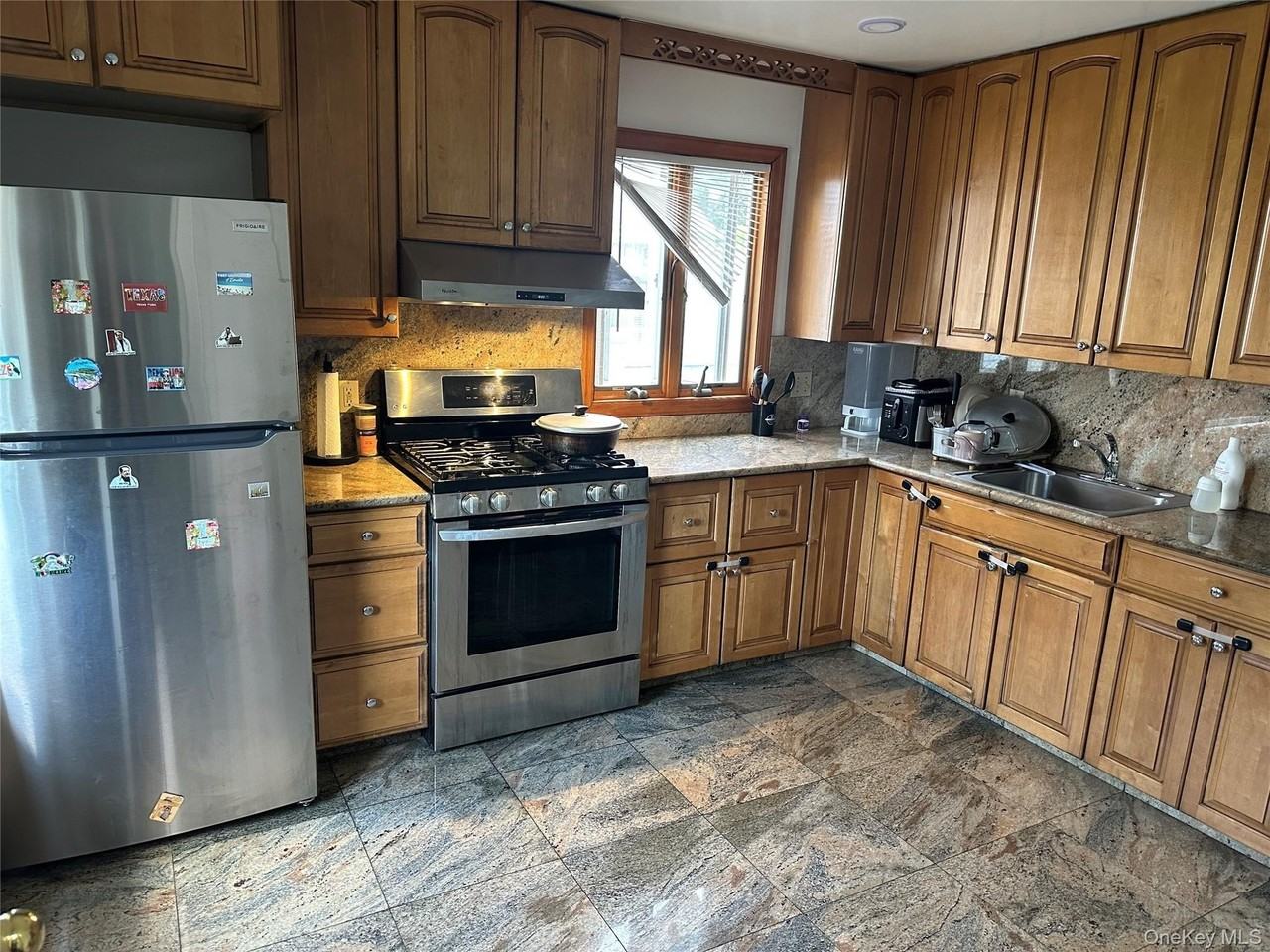 43 Malone St - Photo 2 of 17