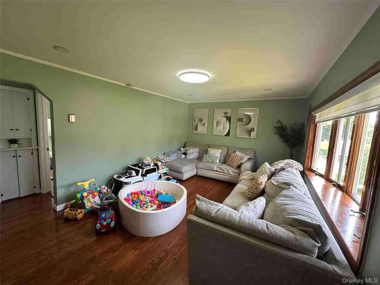 43 Malone St - Photo 3 of 17