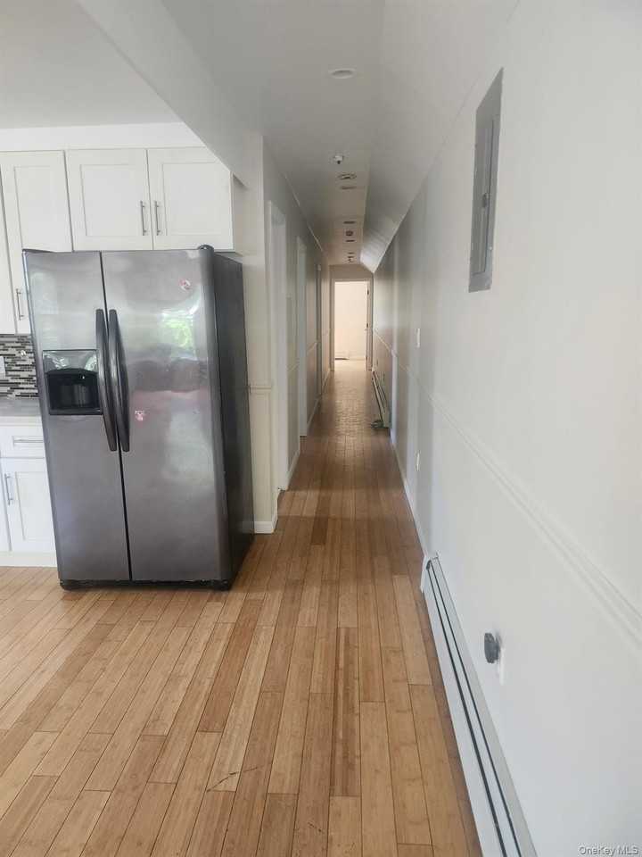 14654 106th Ave #2ndFL - Photo 3 of 6