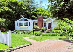 12 Ervilla Dr - Photo 1 of 1
