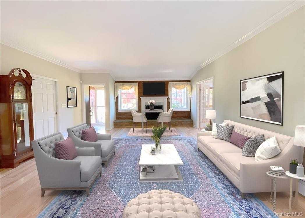 12 Ervilla Dr - Photo 3 of 36