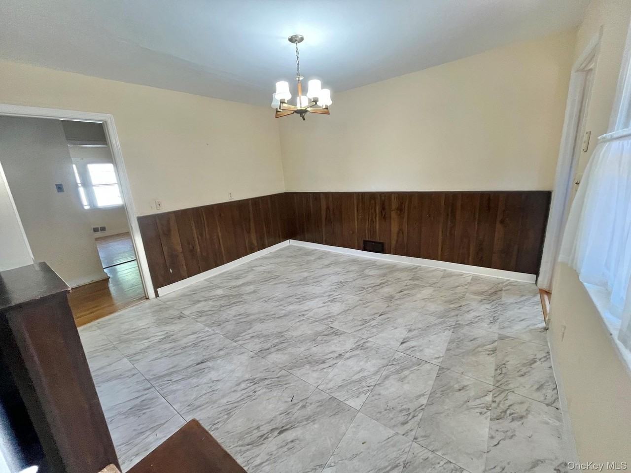 9 Ferndale Pl - Photo 7 of 18