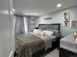 featured image of 4 Lafayette St