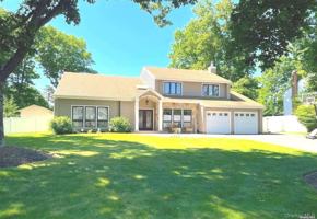 featured image of 27 Jill Dr
