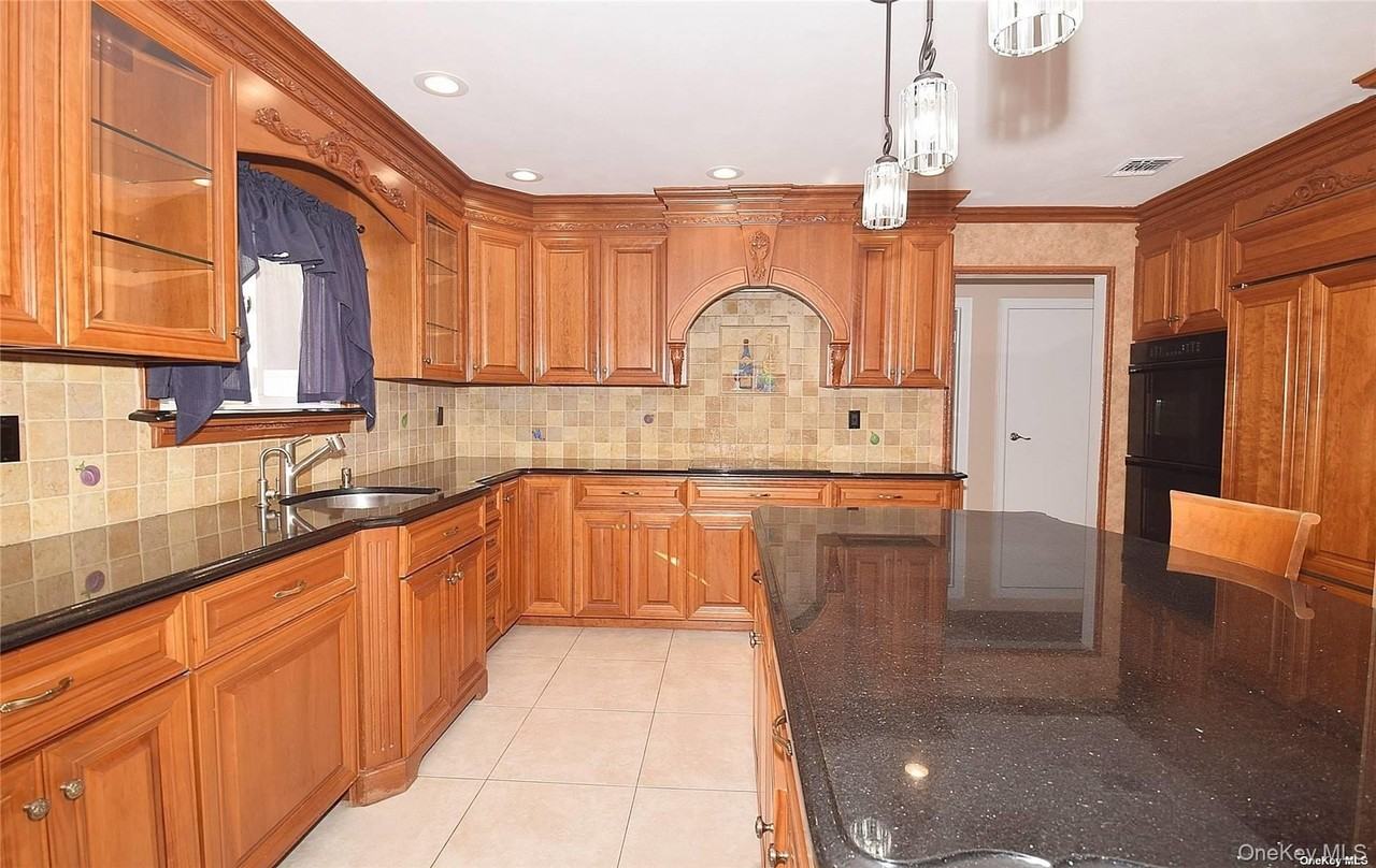 27 Jill Dr - Photo 4 of 24