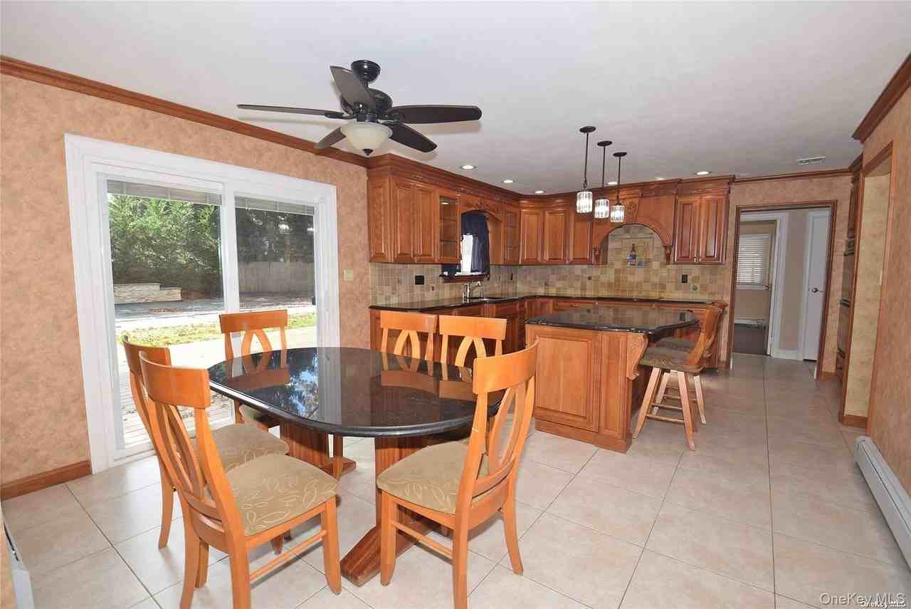 27 Jill Dr - Photo 5 of 24