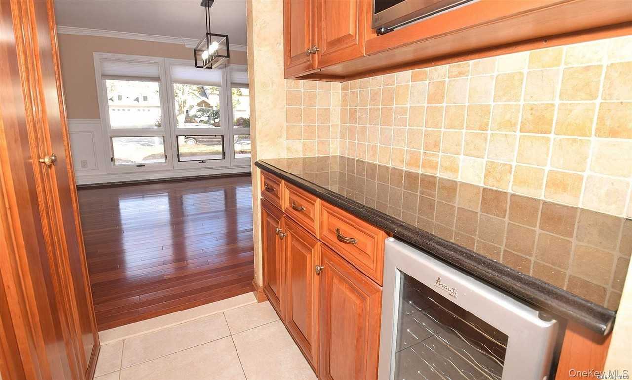 27 Jill Dr - Photo 7 of 24