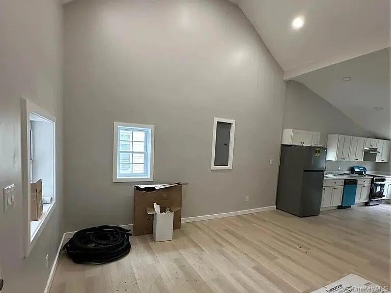 18 Forester Ave - Photo 6 of 18