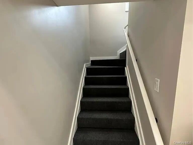 18 Forester Ave - Photo 7 of 18