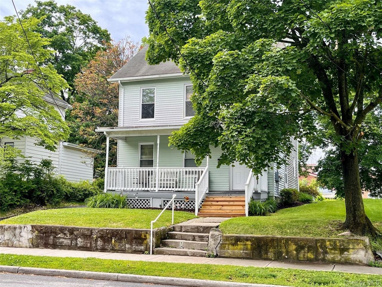 35 S Remsen Ave #2 - Photo 3 of 17