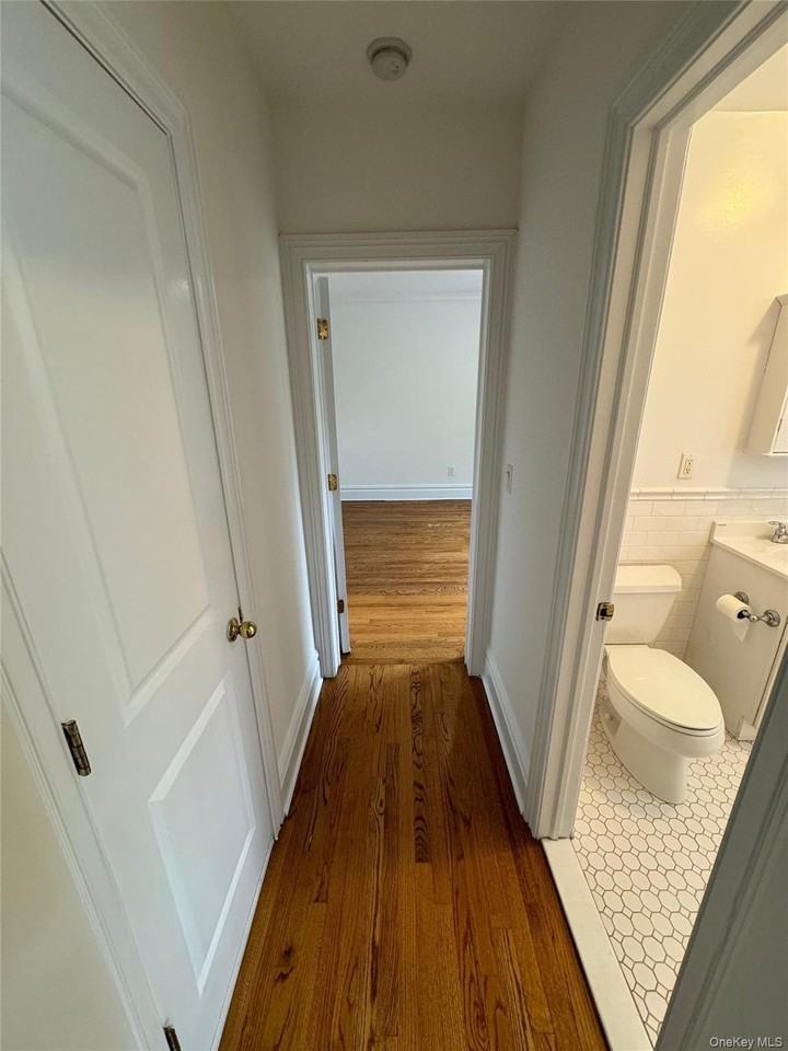 10 Wright Pl #A5 - Photo 6 of 10