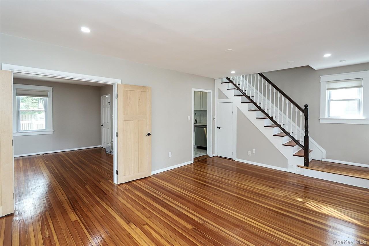 24 High St - Photo 6 of 35