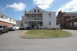 122 Elm St #D - Photo 3 of 13