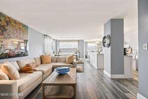featured image of 675 Ocean Ave #4I