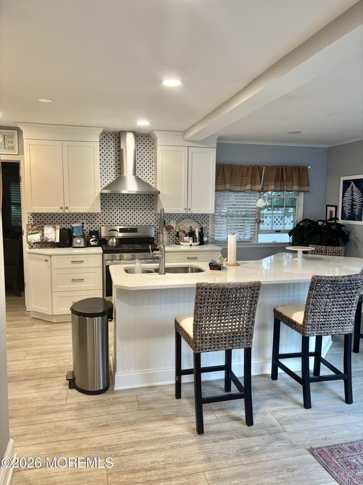 1237 Sherman Ave - Photo 3 of 13