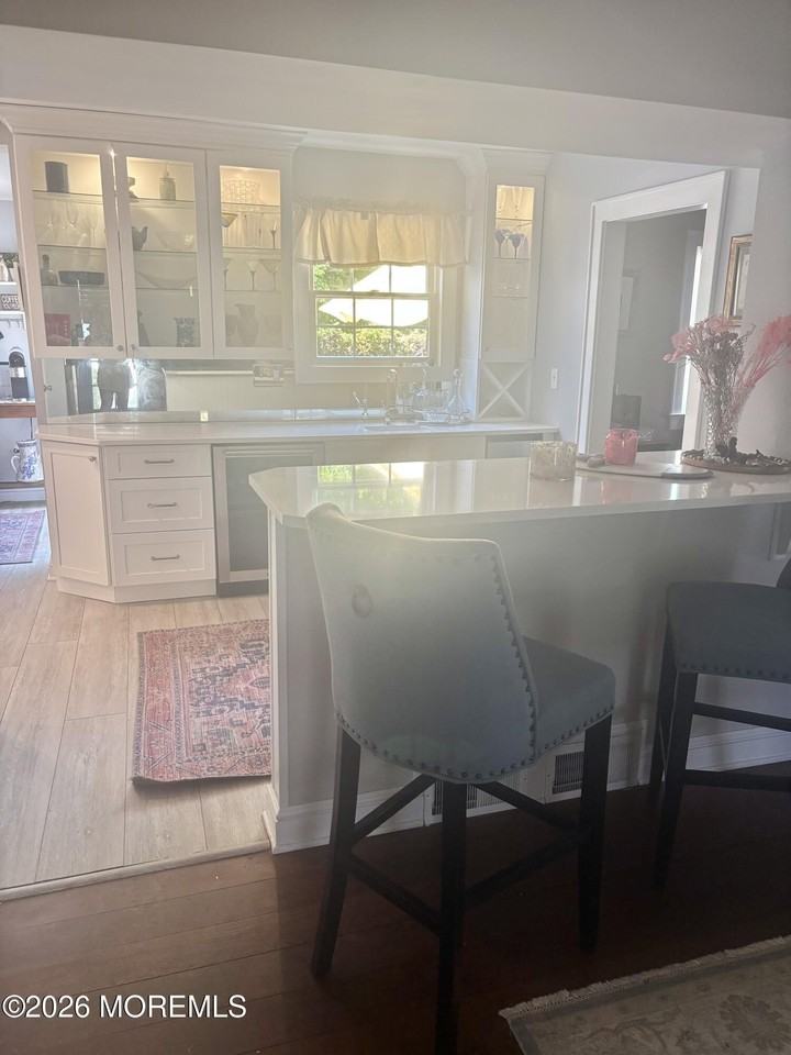 1237 Sherman Ave - Photo 7 of 13