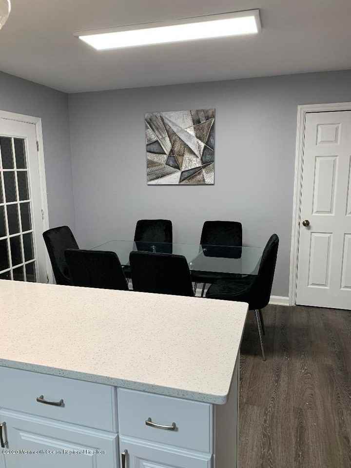 479 Cedar Ave - Photo 4 of 14