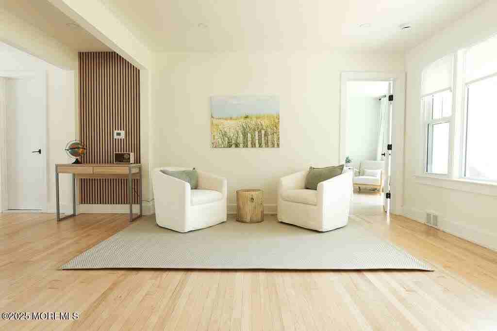 153 Atlantic Ave - Photo 7 of 40