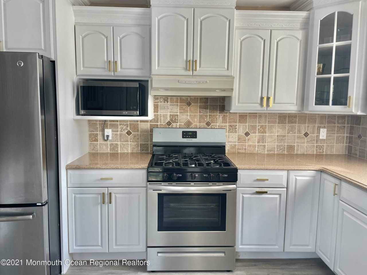 12 Branch Rd - Photo 4 of 17