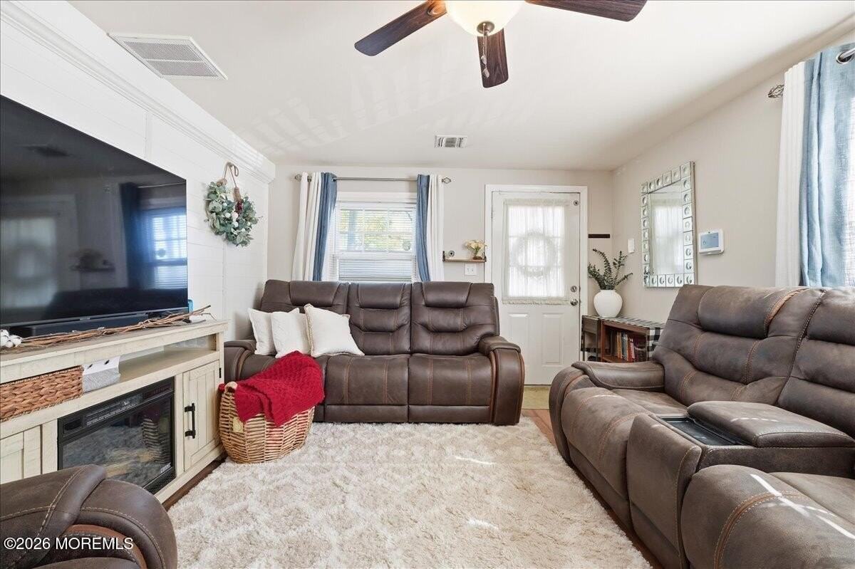 477 Mantoloking Rd - Photo 2 of 29