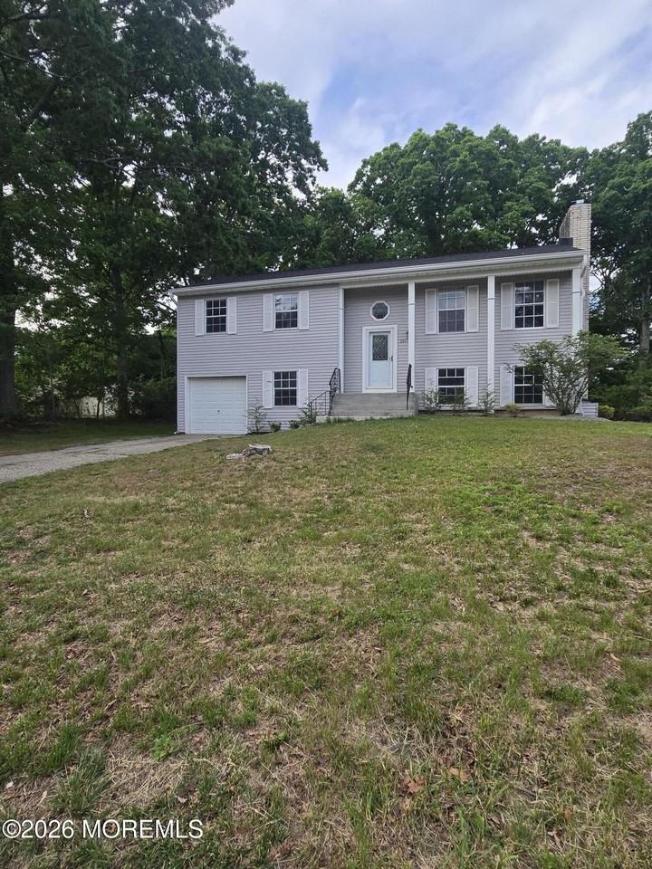 151 Shenandoah Blvd
