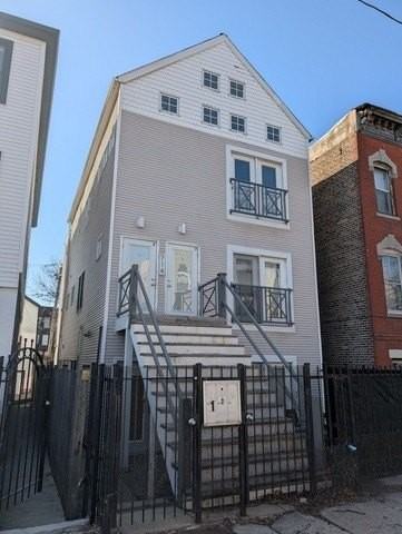 714 N Elizabeth St #1 - Photo 2 of 27