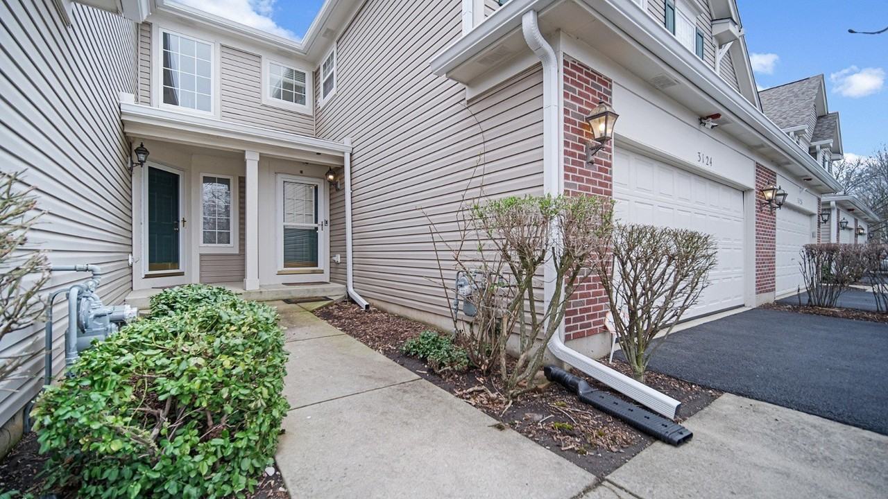 3124 Crystal Rock Rd #3124 - Photo 2 of 18