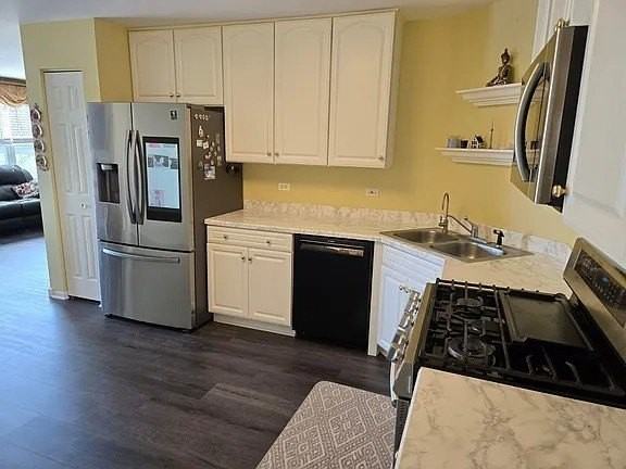 3124 Crystal Rock Rd #3124 - Photo 5 of 18