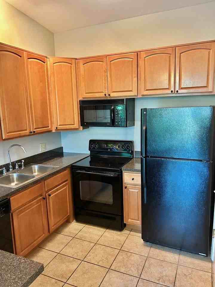 6019 Forest View Rd #2B - Photo 4 of 11