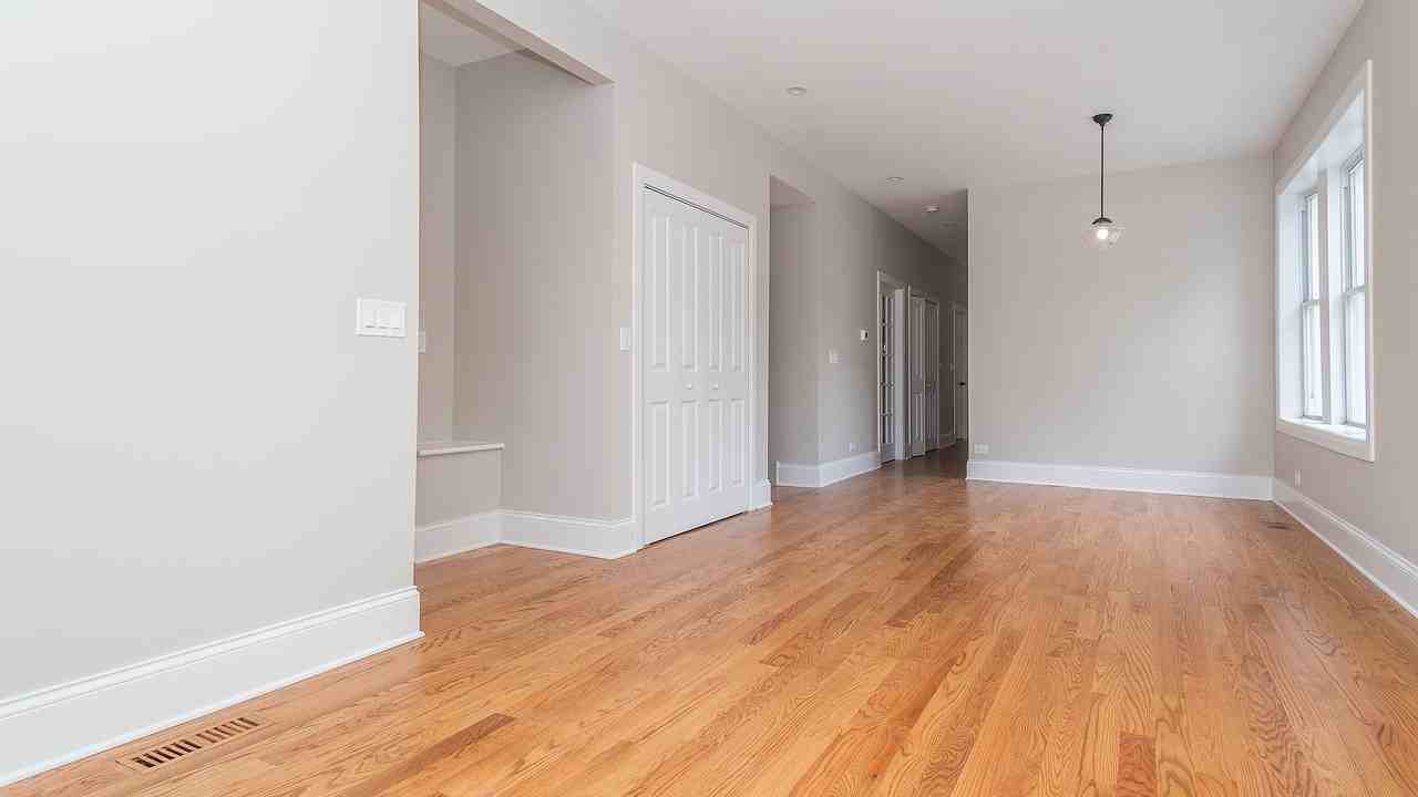 1840 N Saint Louis Ave #1 - Photo 5 of 27