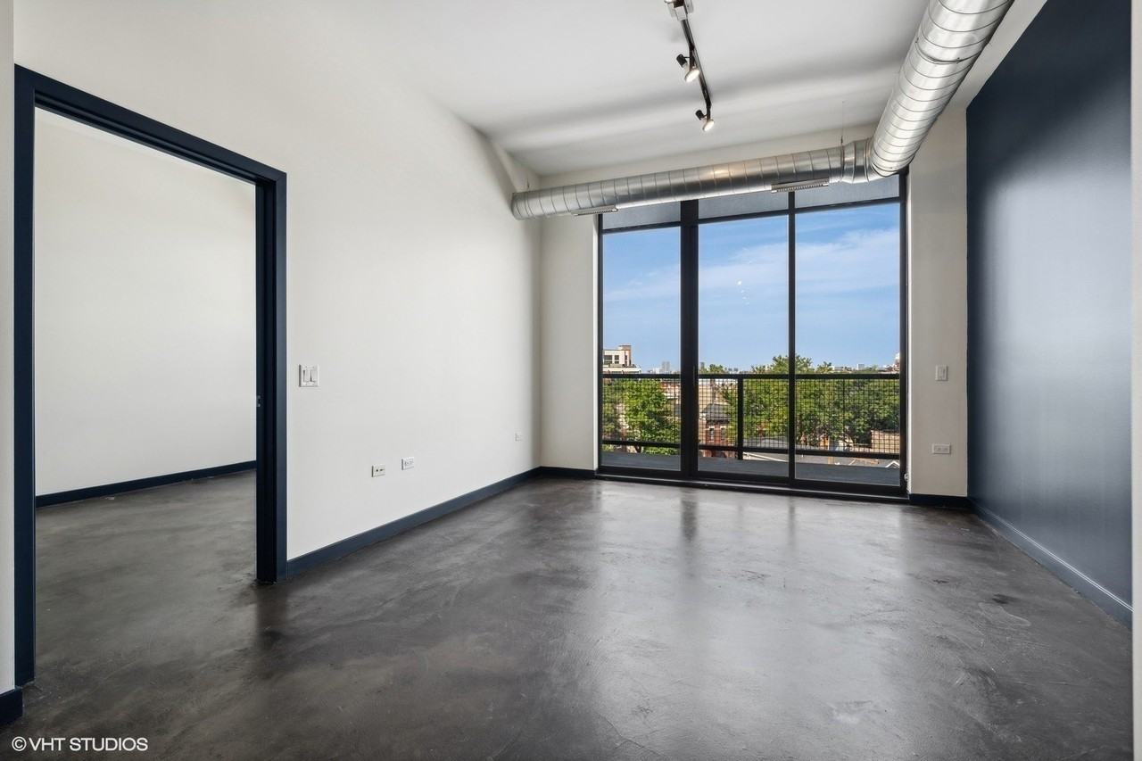1647 N Milwaukee Ave #503 - Photo 5 of 8