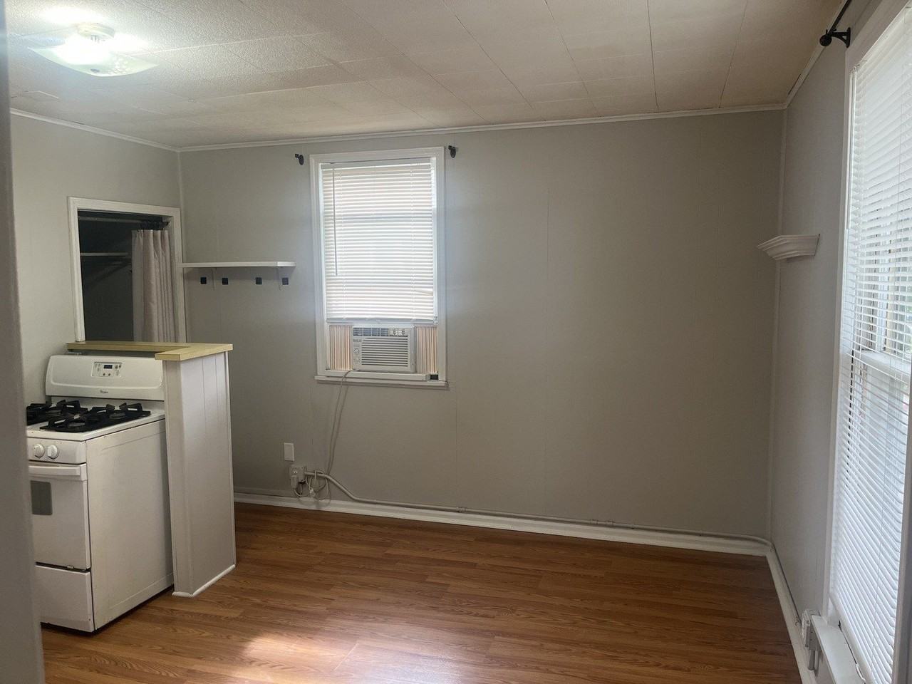 354 Spruce St #5 - Photo 3 of 6