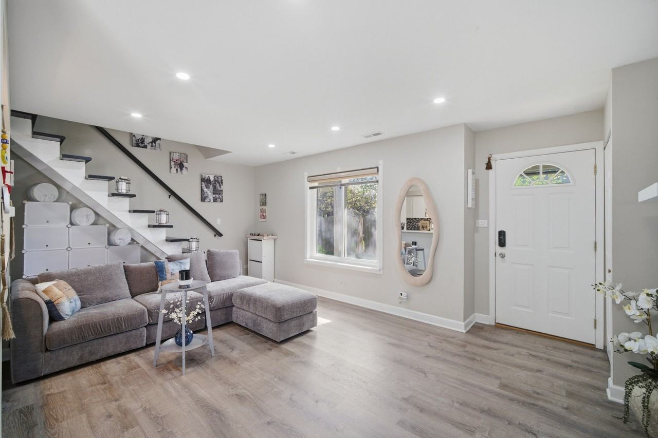 1495 Cornell Ct #1495 - Photo 5 of 19
