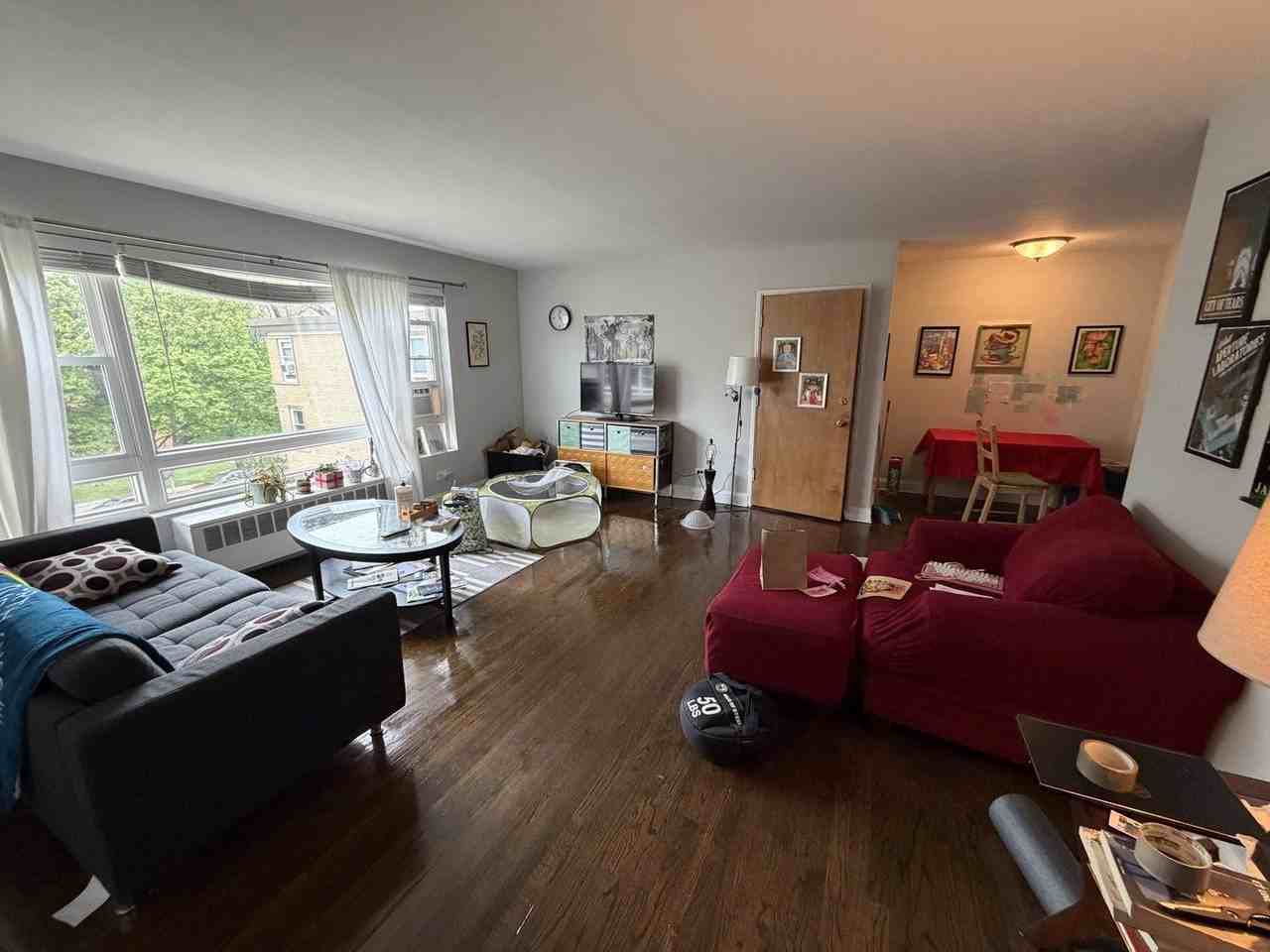 6106 N Damen Ave #3 - Photo 5 of 18